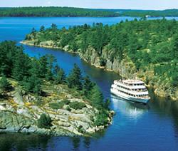 30,000 island Georgian Bay Cruise: the Island Queen